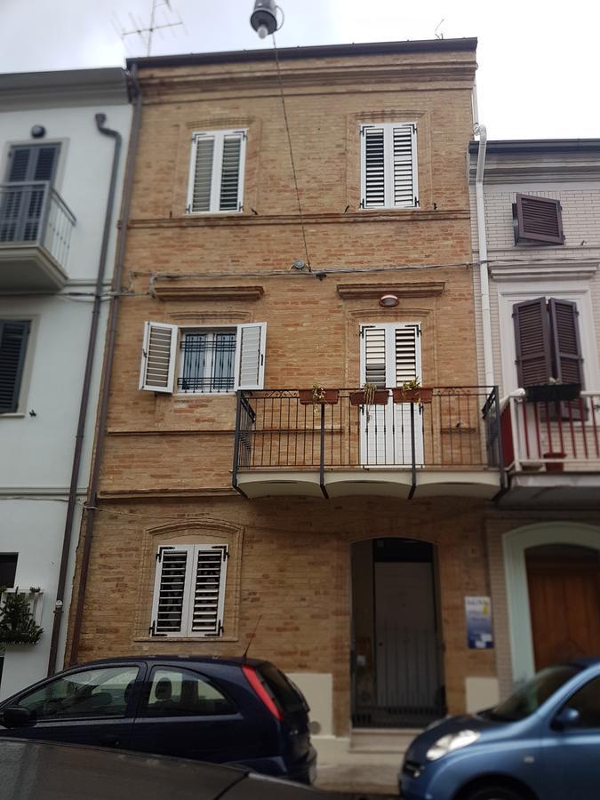 Dolci Notti Di Maga Cacao Bed & Breakfast Civitanova Marche Dış mekan fotoğraf